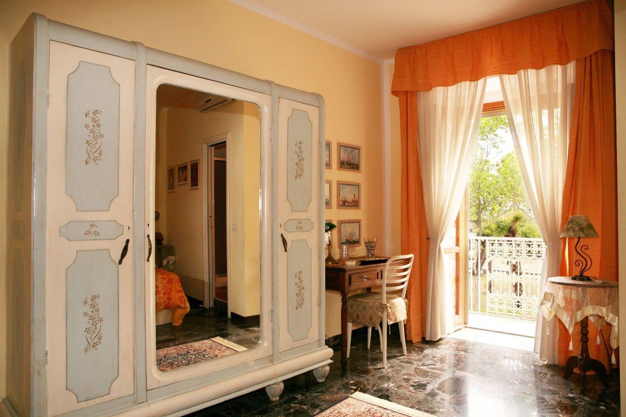 Bed and Breakfast Al Vecchio Pioppo Praia a Mare Exteriér fotografie